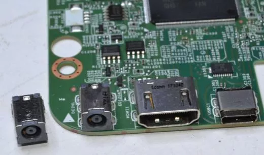 Netzteilbuchse Dell Monitor S2718D